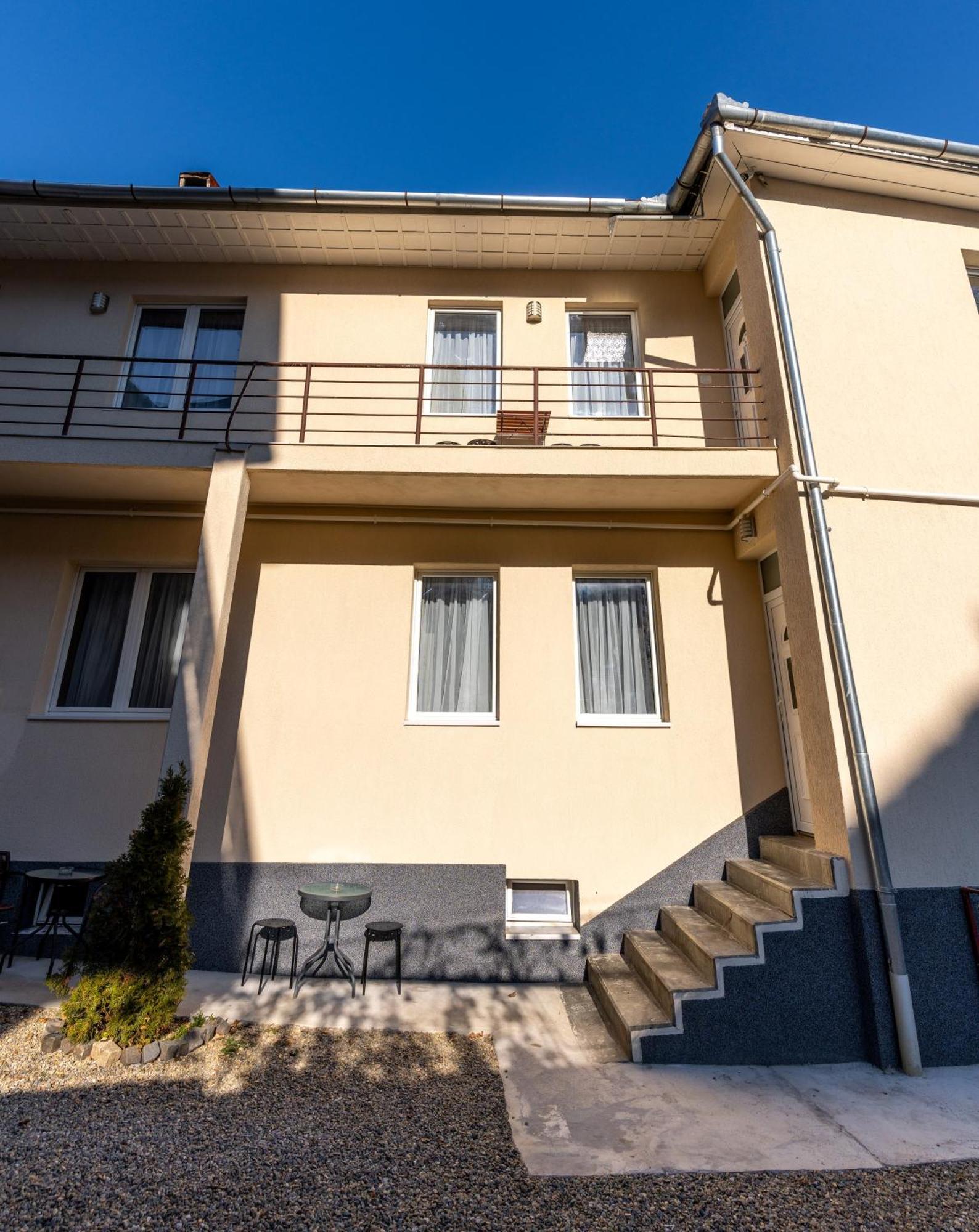 The Muse - Kronstadt Central Suites Brasov