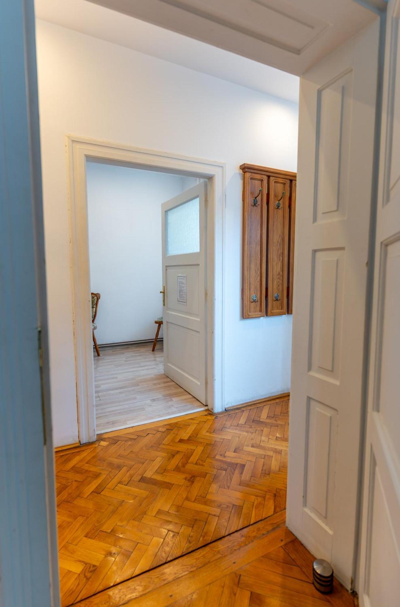 The Muse - Kronstadt Central Suites דירה