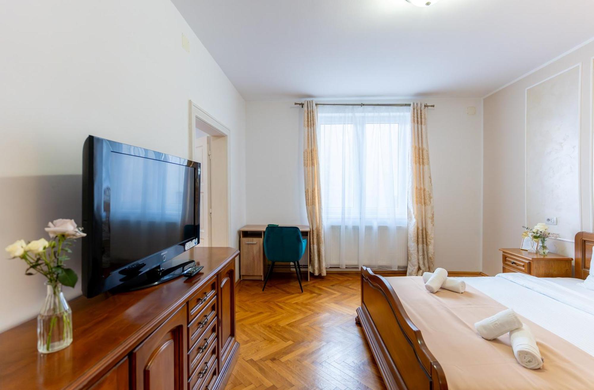 The Muse - Kronstadt Central Suites