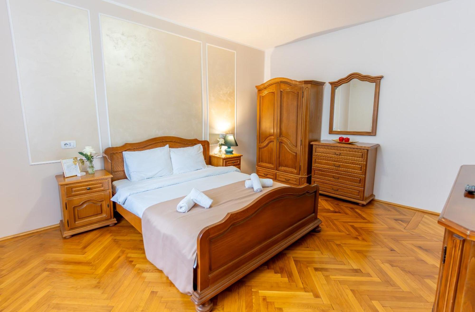 The Muse - Kronstadt Central Suites