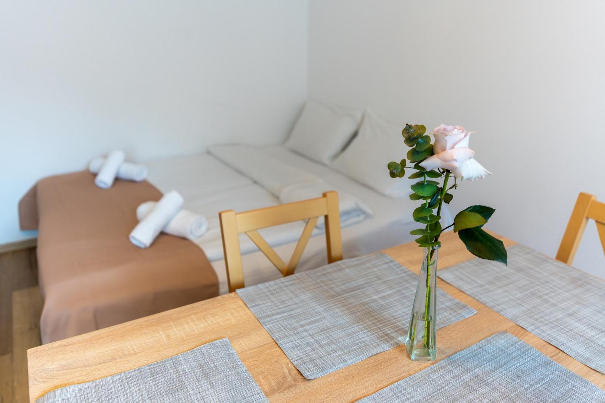 The Muse - Kronstadt Central Suites *