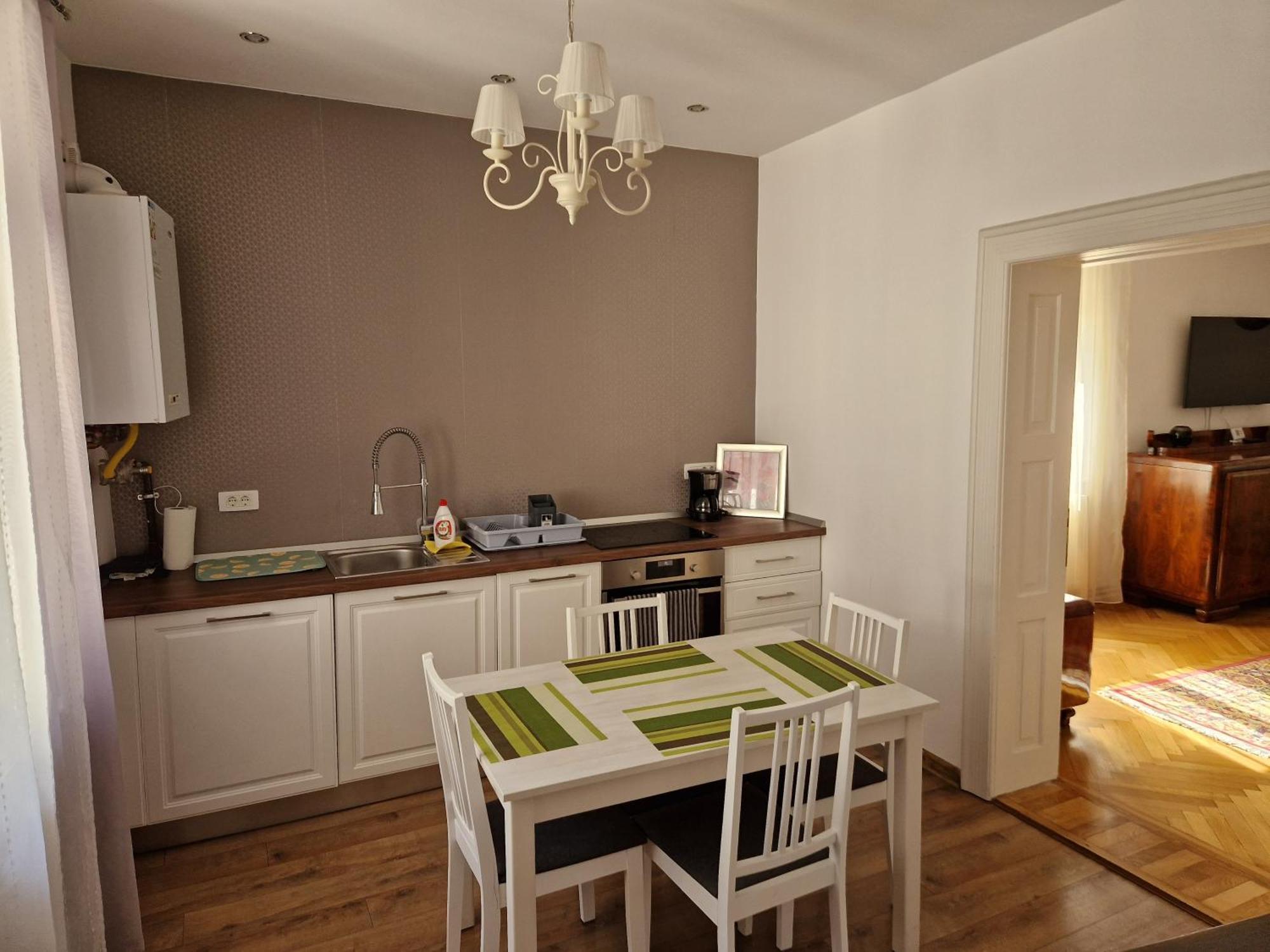 The Muse - Kronstadt Central Suites *