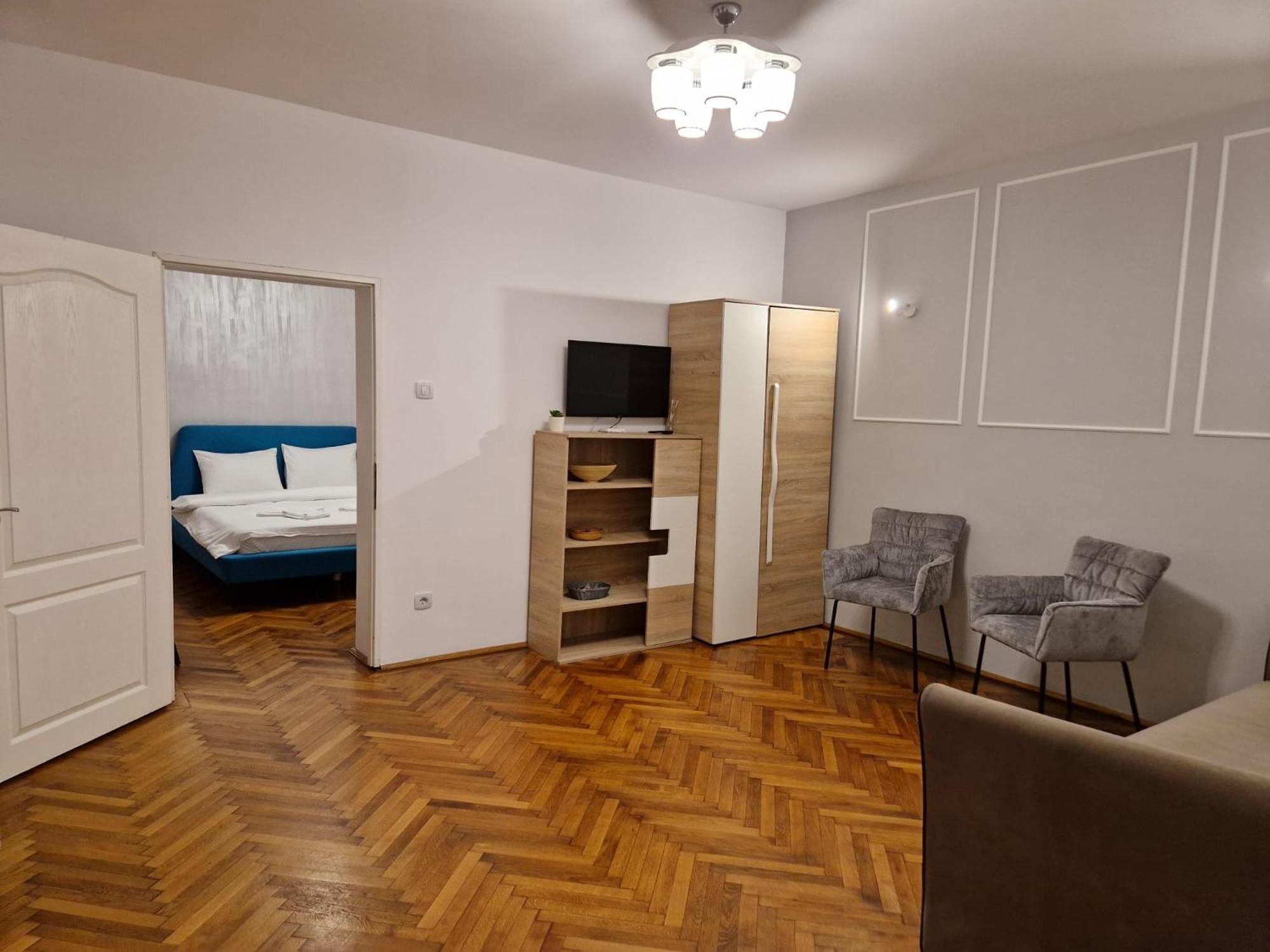 The Muse - Kronstadt Central Suites *